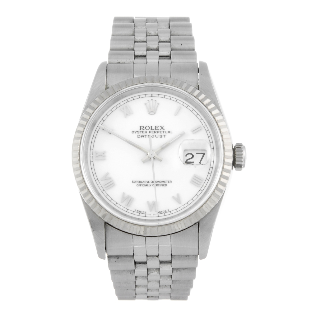 ROLEX - a gentleman's Oyster Perpetual Datejust bracelet watch. Circa 1995. Stainless steel case