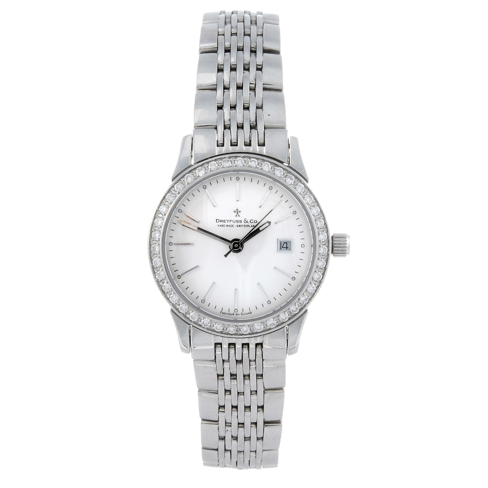 DREYFUSS & CO - a lady's bracelet watch. Stainless steel case with factory diamond set bezel.