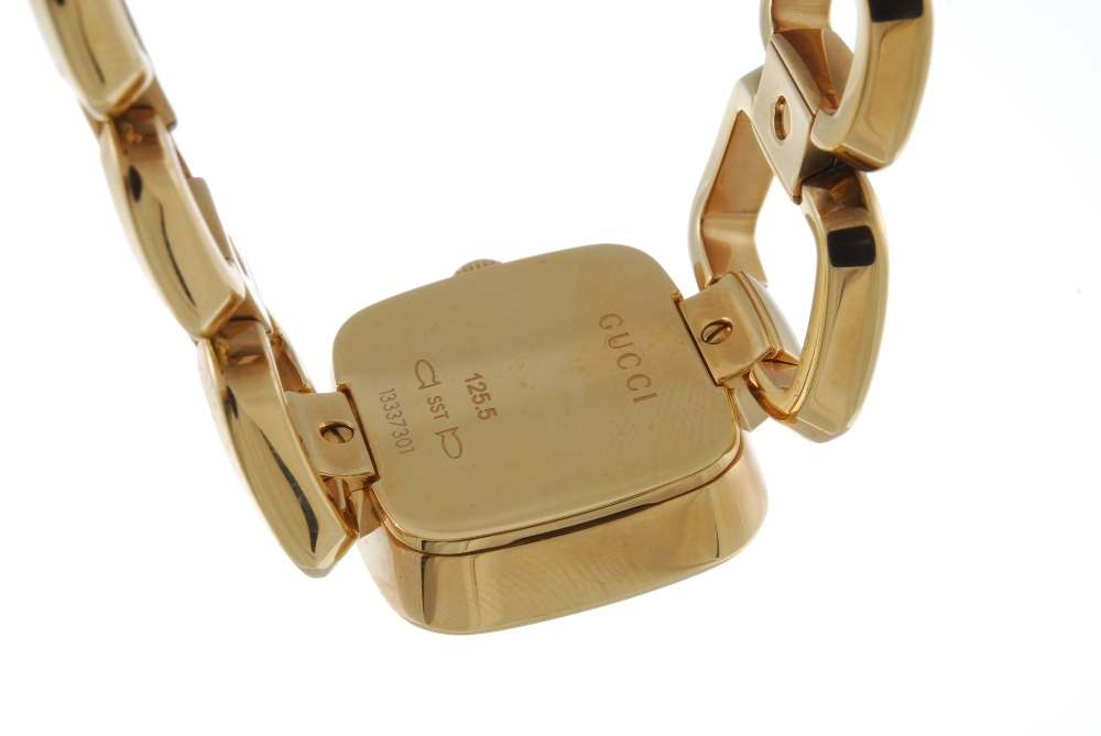 GUCCI - a lady's 125.5 bracelet watch. Rose gold plated case. Numbered 13337301. Signed quartz - Image 2 of 4