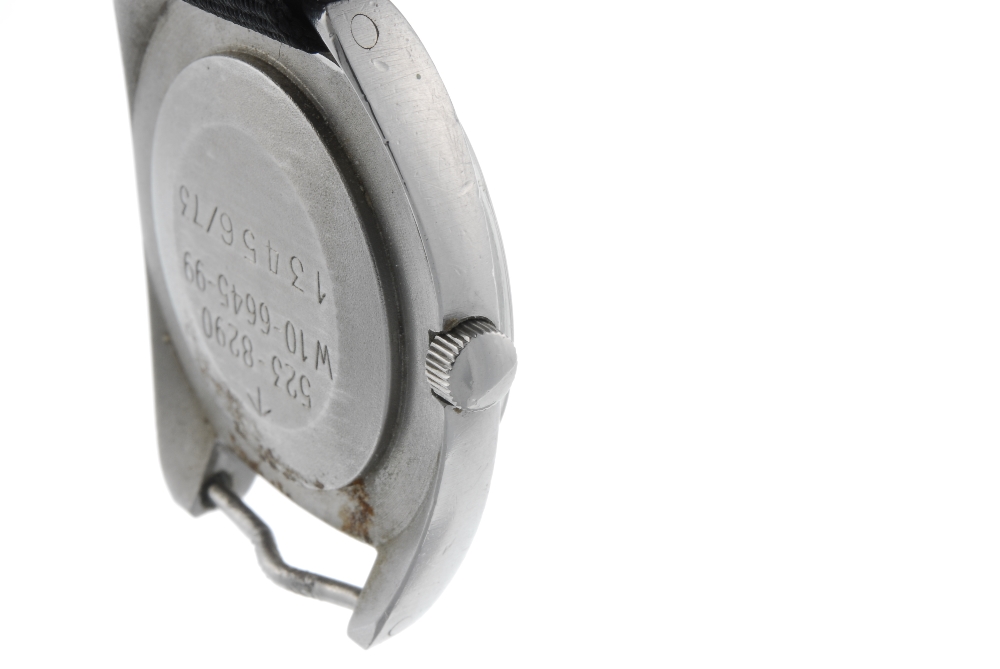 HAMILTON - a gentleman's military issue wrist watch. Stainless steel case, stamped with British - Image 3 of 4