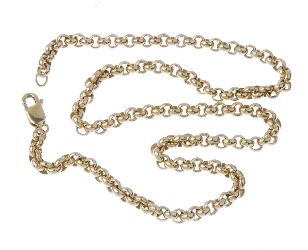 (541441-4-A) A selection of jewellery. To include a 9ct gold belcher-link chain, a band ring, a - Image 2 of 4