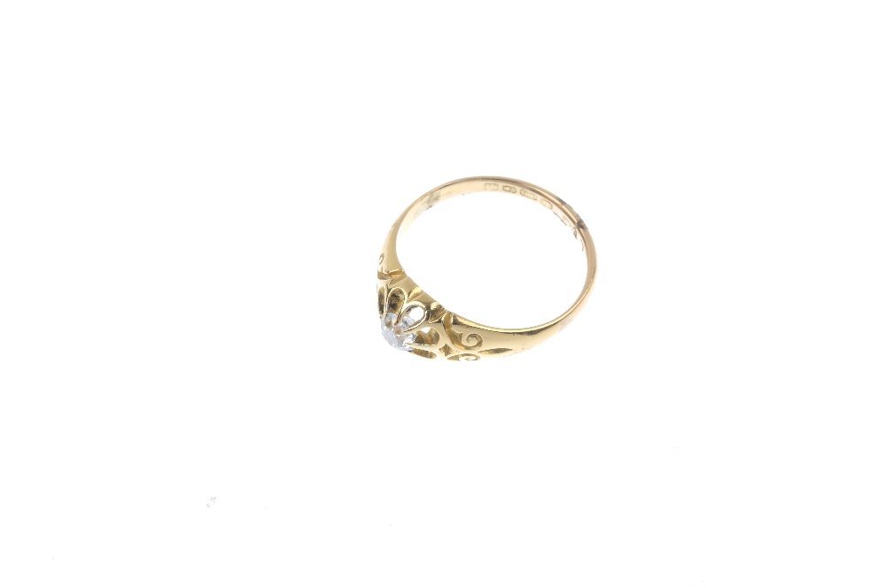 An 18ct gold diamond single-stone ring. The old-cut diamond, to the scrolling sides and - Image 2 of 4