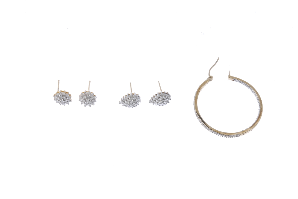 Three pairs of diamond ear studs, together with a single ear hoop. To include a pair of 9ct gold - Image 3 of 3