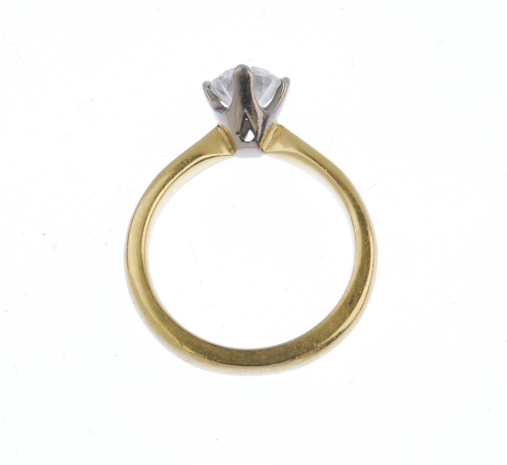 (161740) An 18ct gold diamond single-stone ring. The brilliant-cut diamond to the tapered - Image 2 of 3