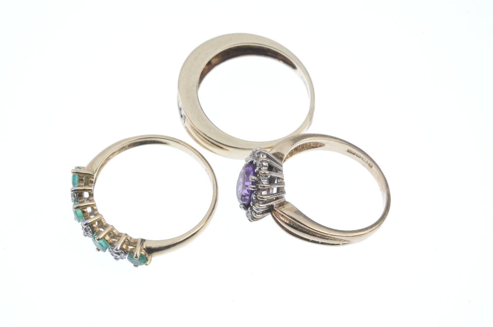 A selection of three 9ct gold gem-set rings. To include a sapphire and diamond geometric ring, an - Image 3 of 3