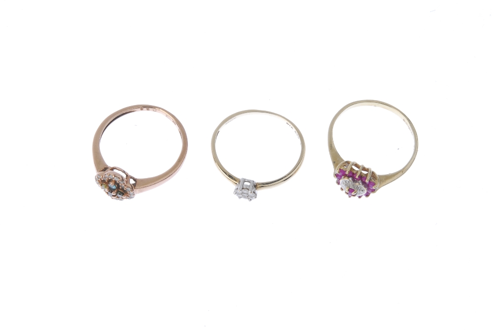 A selection of three 9ct gold diamond and gem-set rings. To include a colour-treated diamond and - Image 2 of 4