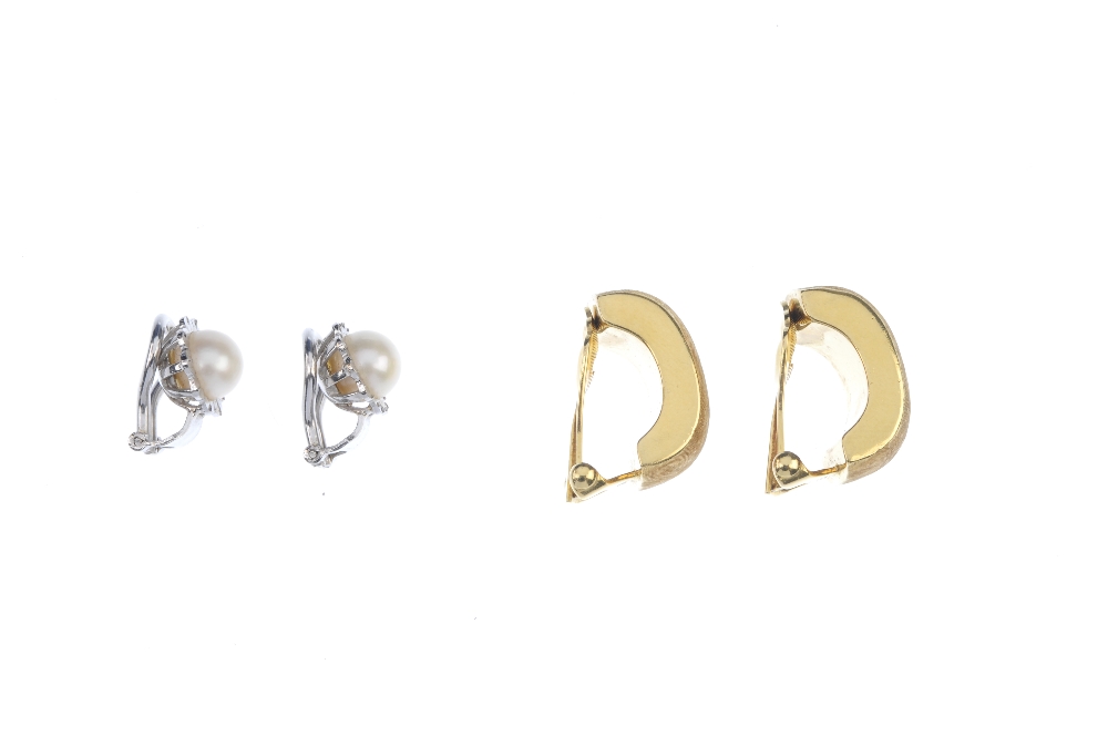 Two pair of ear clips. To include a pair of cultured pearl floral ear clips, together with a pair of - Image 2 of 2