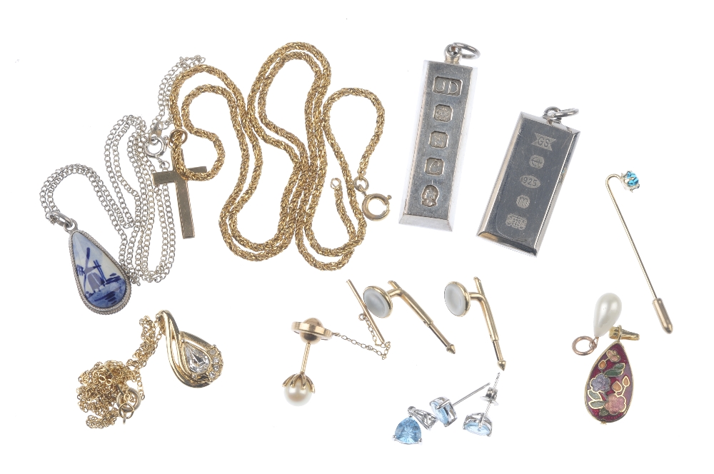 A selection of jewellery. To include a blue topaz pendant and matching ear studs two silver - Image 2 of 3