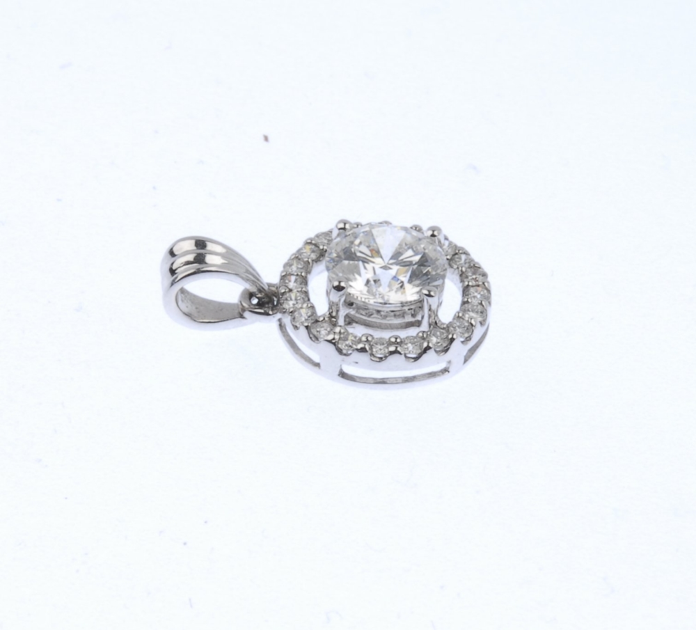 (539726-1-A) A diamond cluster pendant. The brilliant-cut diamond, weighing 1.10cts, within a - Image 3 of 3