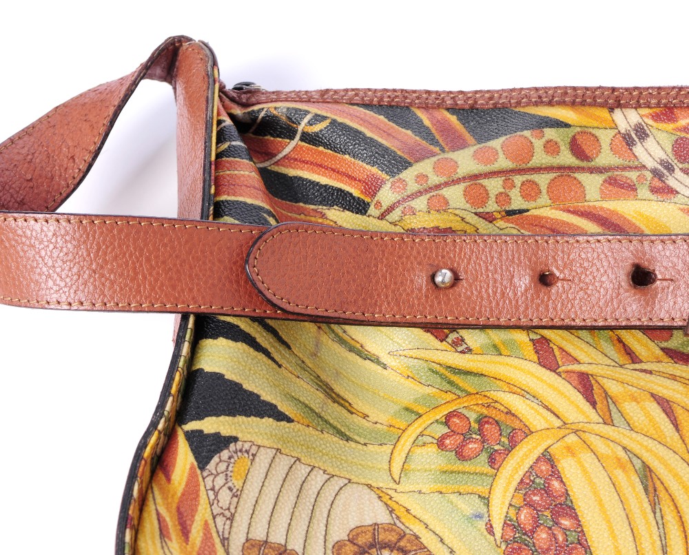 SALVATORE FERRAGAMO - a handbag with interior purse. Designed with a printed jungle motif - Image 3 of 4