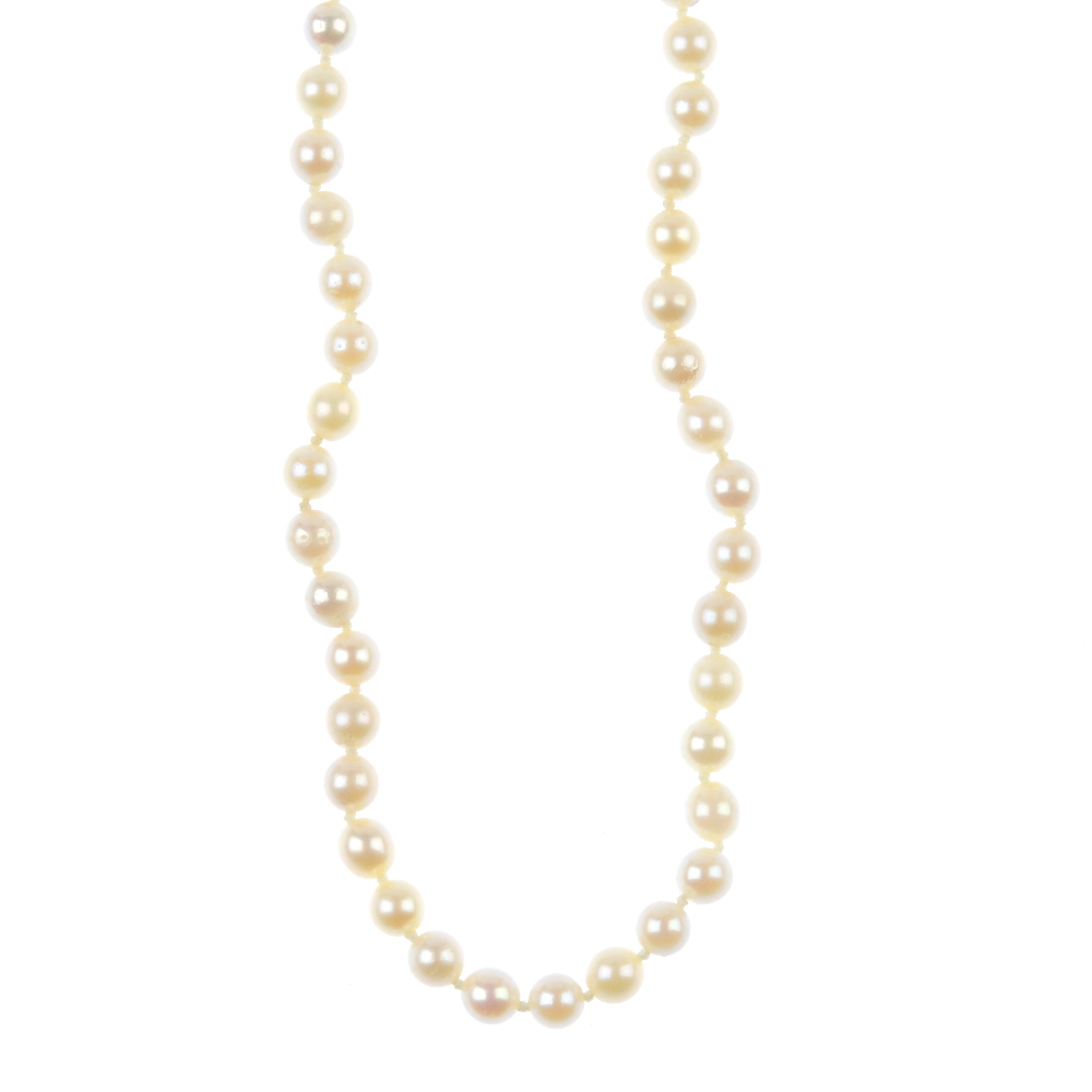 A cultured pearl single-row necklace with 9ct gold clasp. Comprising sixty-nine cultured pearls,