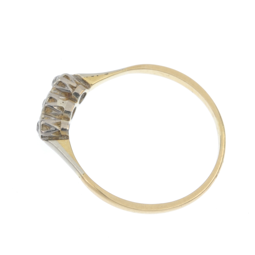 A mid 20th century 18ct gold and platinum diamond three-stone ring. The slightly graduated old-cut - Image 3 of 4