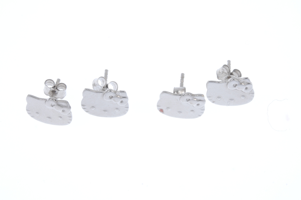 A selection of three pairs of earrings. To include two pairs of hello kitty ear studs, together with - Image 3 of 3