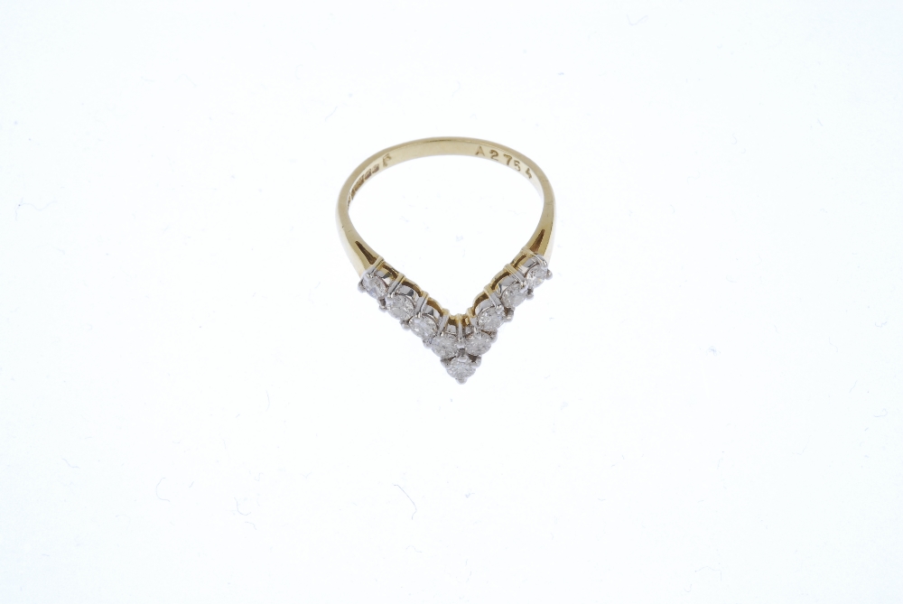 An 18ct gold diamond chevron ring. The brilliant-cut diamond chevron, to the plain band. Estimated - Image 2 of 4