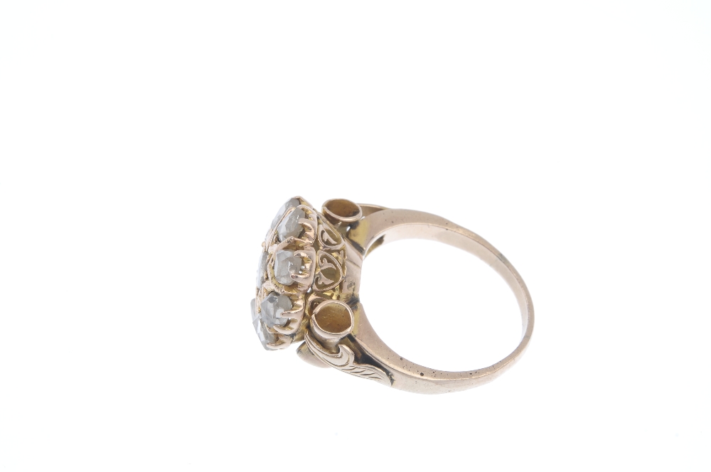 An 18ct gold diamond cluster ring. The rose-cut diamond star, within a similarly-cut diamond - Image 3 of 4