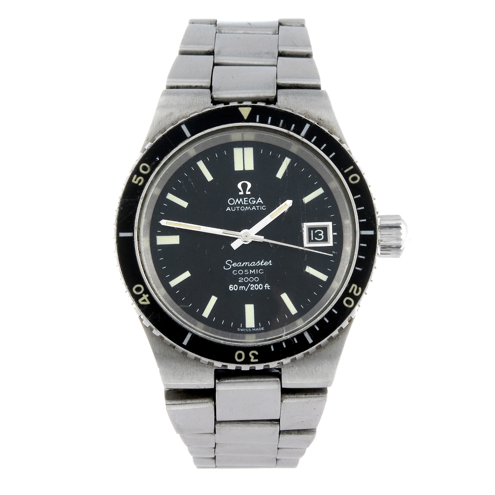 OMEGA - a gentleman's Seamaster Cosmic 2000 bracelet watch. Stainless steel case with calibrated