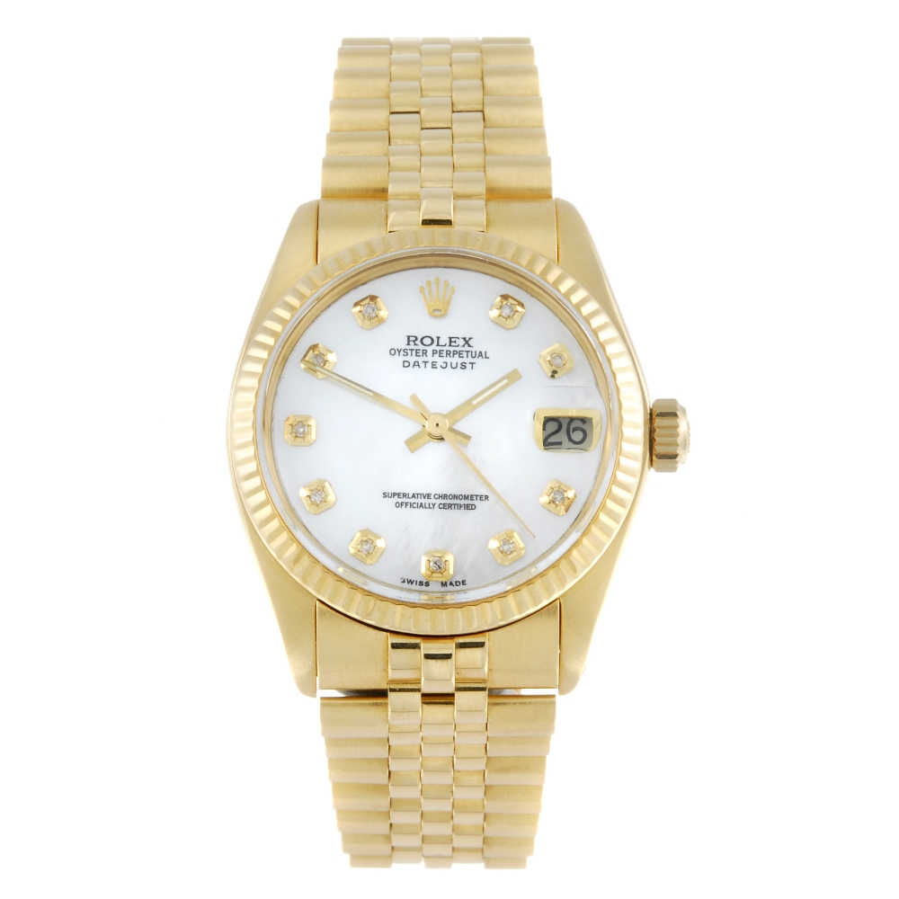 ROLEX - a mid-size Oyster Perpetual Datejust bracelet watch. Circa 1978. 18ct yellow gold case