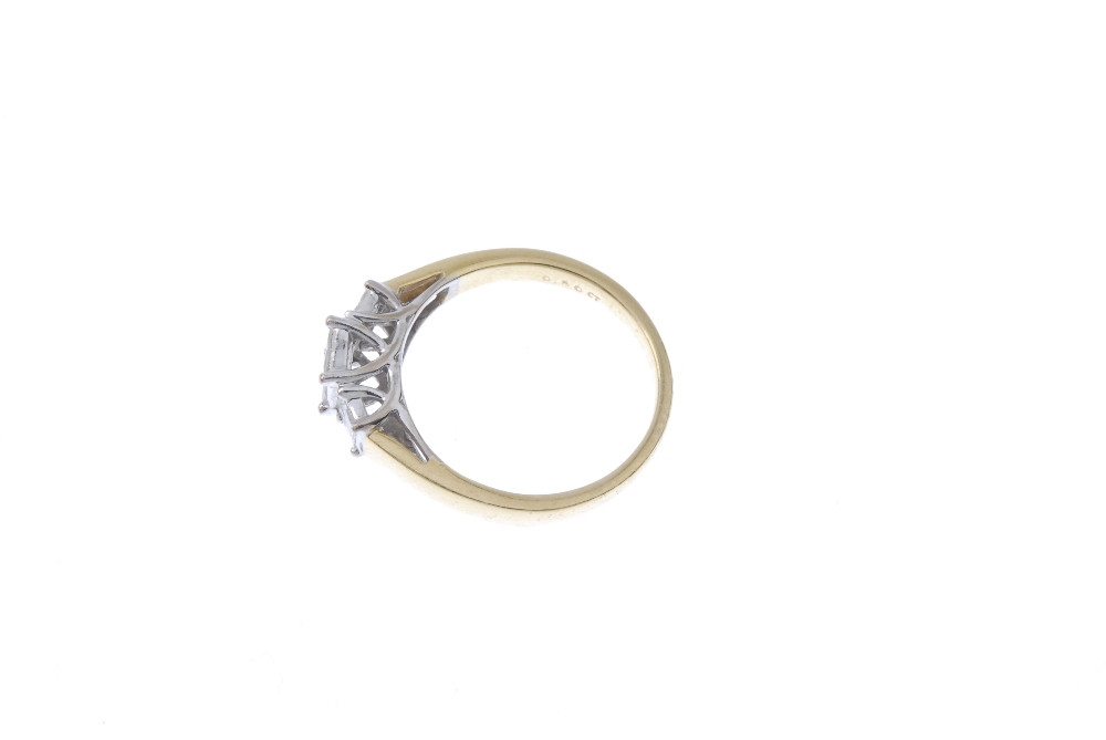 An 18ct gold diamond ring. The square-shape diamond panel, raised to the similarly-set diamond sides - Image 5 of 8