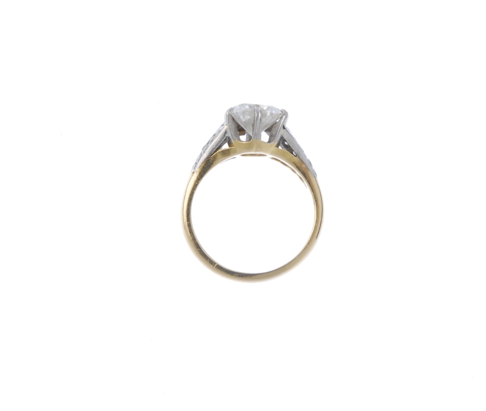 (187921) An 18ct gold diamond single-stone ring. The heart-shape diamond to the graduated - Image 2 of 5
