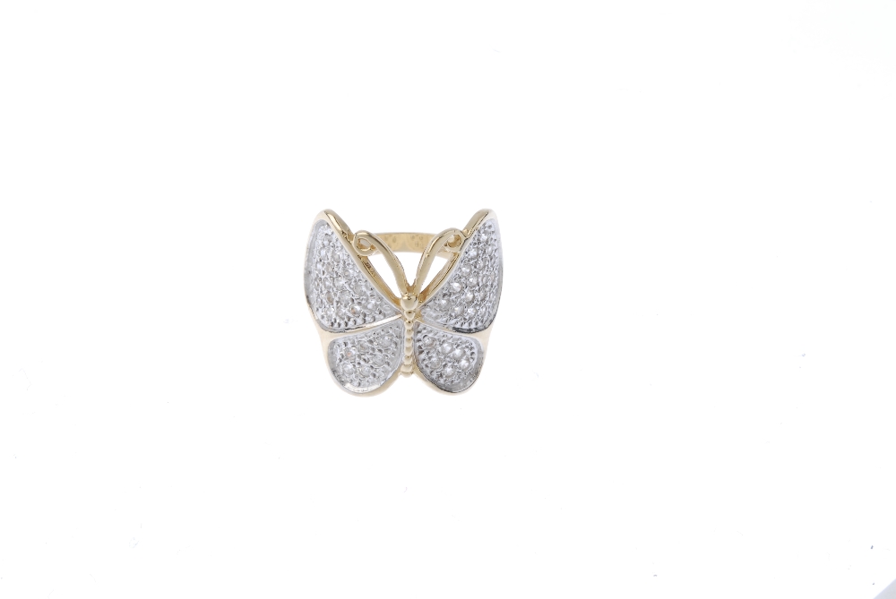 A 9ct gold paste butterfly ring. The circular-shape colourless paste butterfly, to the bifurcated - Image 2 of 3