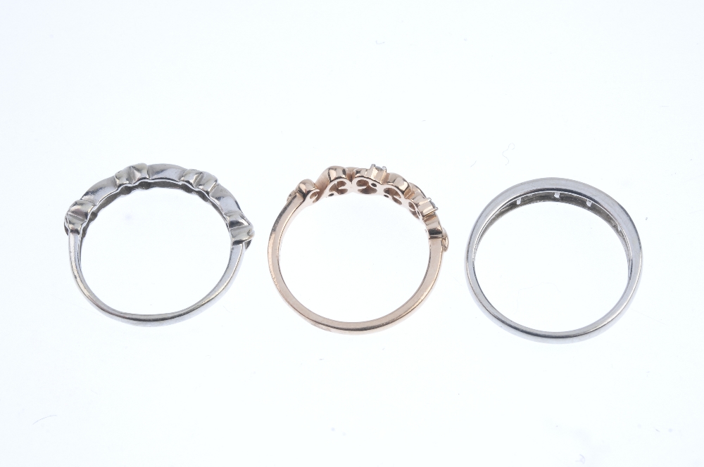 A selection of three 9ct gold rings. To include a vari-cut diamond half-circle eternity ring, an - Image 3 of 3