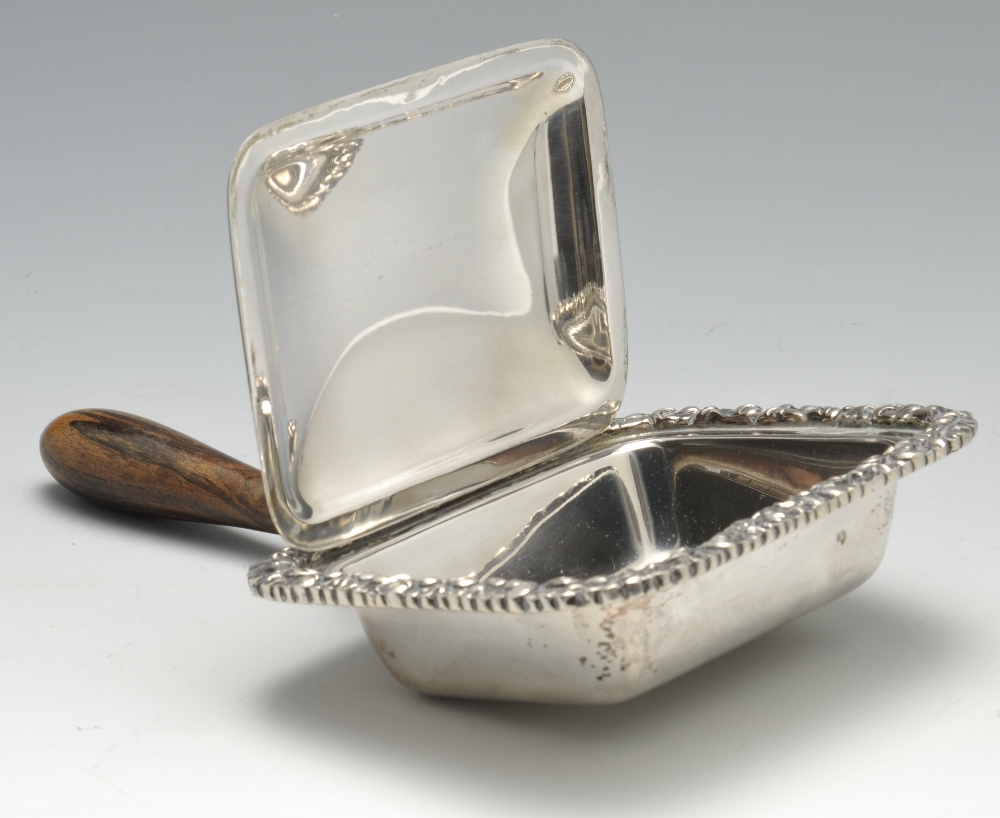 A German silver novelty salt and pepper set, modelled as a male and female in continental dress, - Image 9 of 9