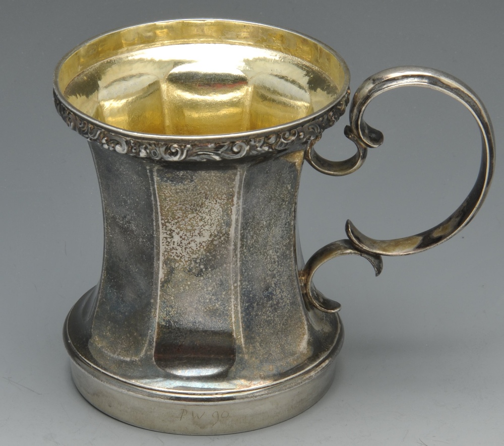 A Portuguese silver brandy saucepan of typical form, with Porto Assay marks for .833 standard, - Image 5 of 12