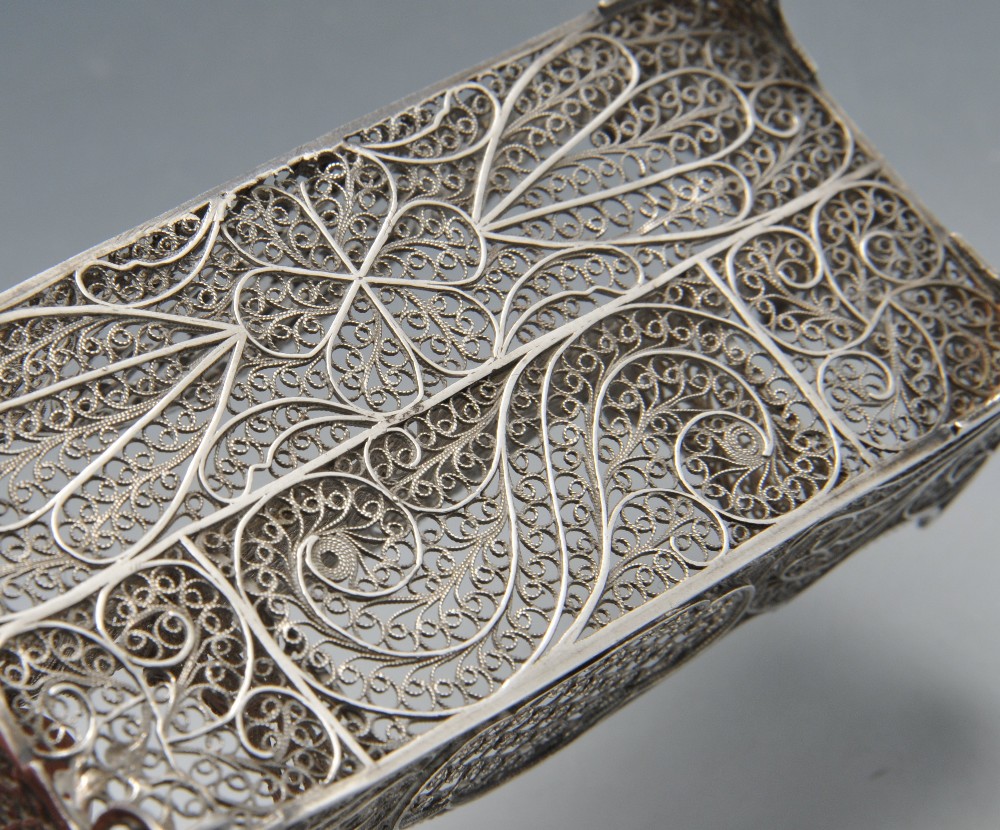 A continental small filigree inkstand, modelled in the style of a letter rack on four corner bracket - Image 3 of 5