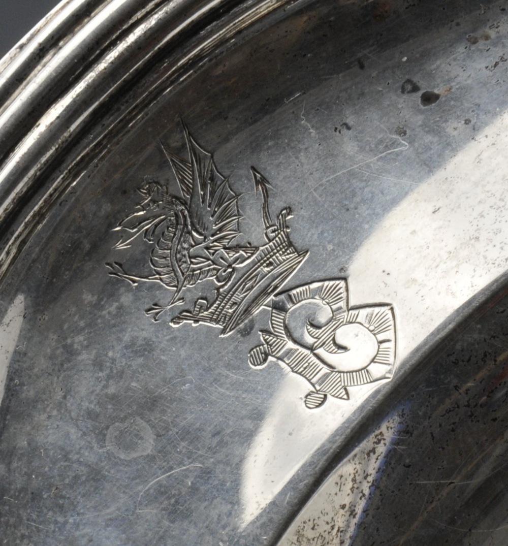 An early Victorian silver plate by Paul Storr, of shaped circular outline with applied decoration of - Image 2 of 9