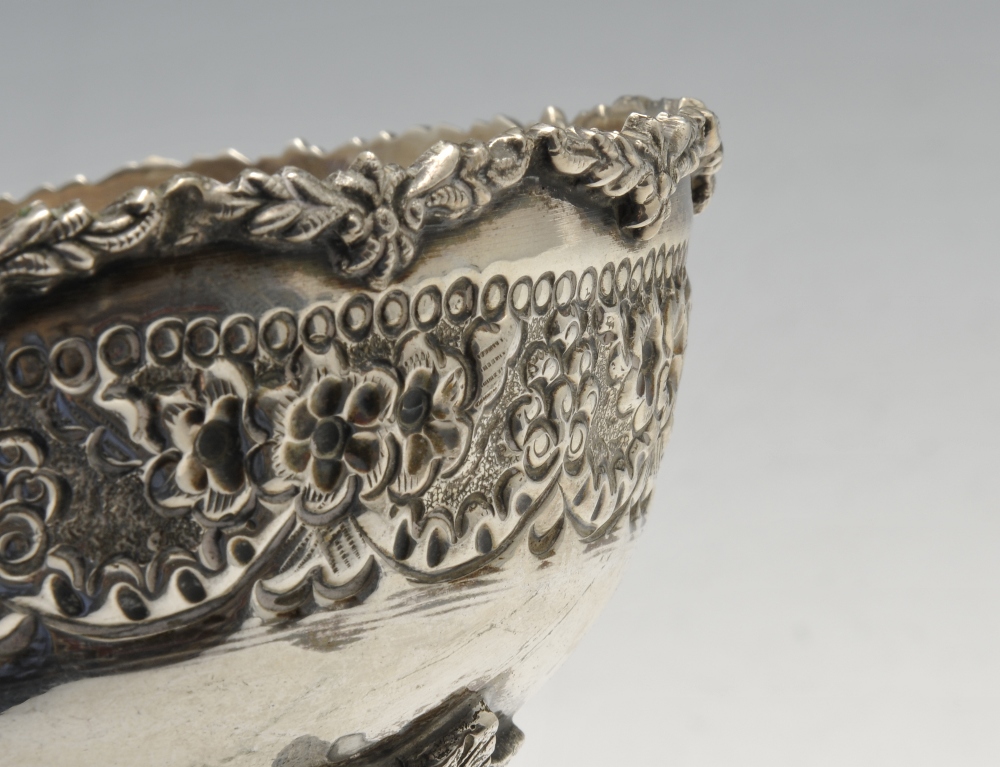 A parcel of continental items to include an embossed circular bowl, marked silver, height - Image 2 of 5