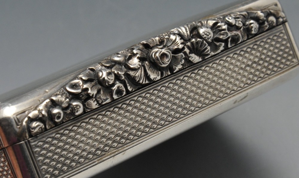 A George IV silver snuff box, the oblong form with engine-turned decoration, crested circular - Image 4 of 5