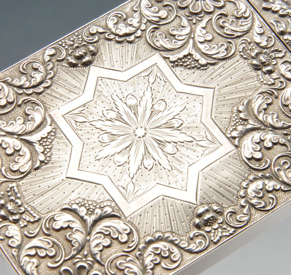 A George IV silver card case, the rectangular form ornately chased with scrolling foliage - Image 4 of 5