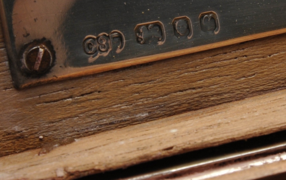 A large 1940's silver mounted table cigarette box, the hinged domed cover having presentation - Image 7 of 7