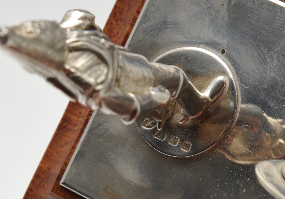 A set of six modern silver mounted menu holders modelled as a soldier from the Household Cavalry - Image 3 of 6