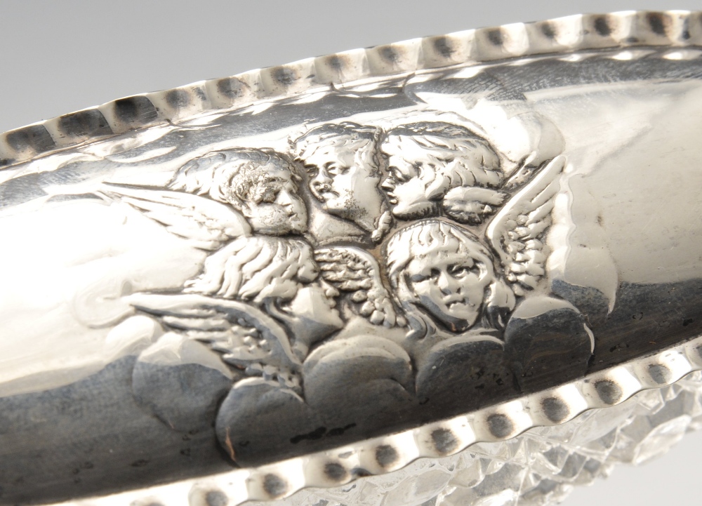 An Art Nouveau silver mounted hand mirror embossed with a stylised image of an angel, hallmarked - Image 11 of 14