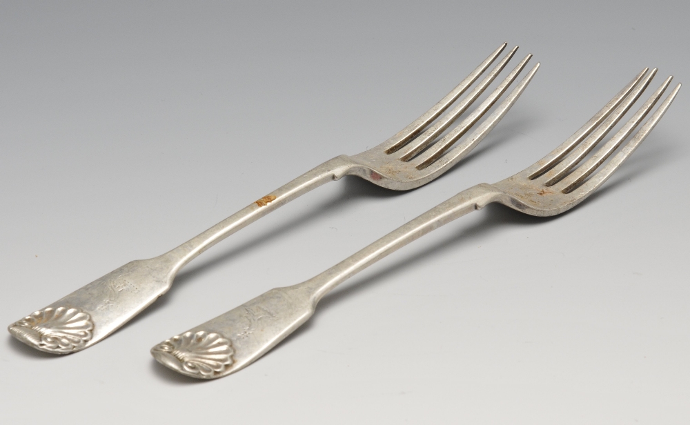 Four Victorian Scottish silver table forks and five table spoons in Fiddle Shell pattern with - Image 6 of 8