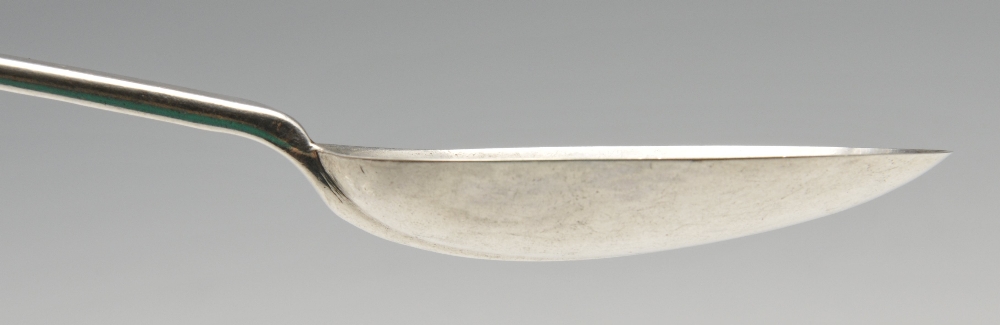 A Queen Anne, silver Dog-nose spoon with initialled terminal. Hallmarked John Cory, London, probably - Image 5 of 7