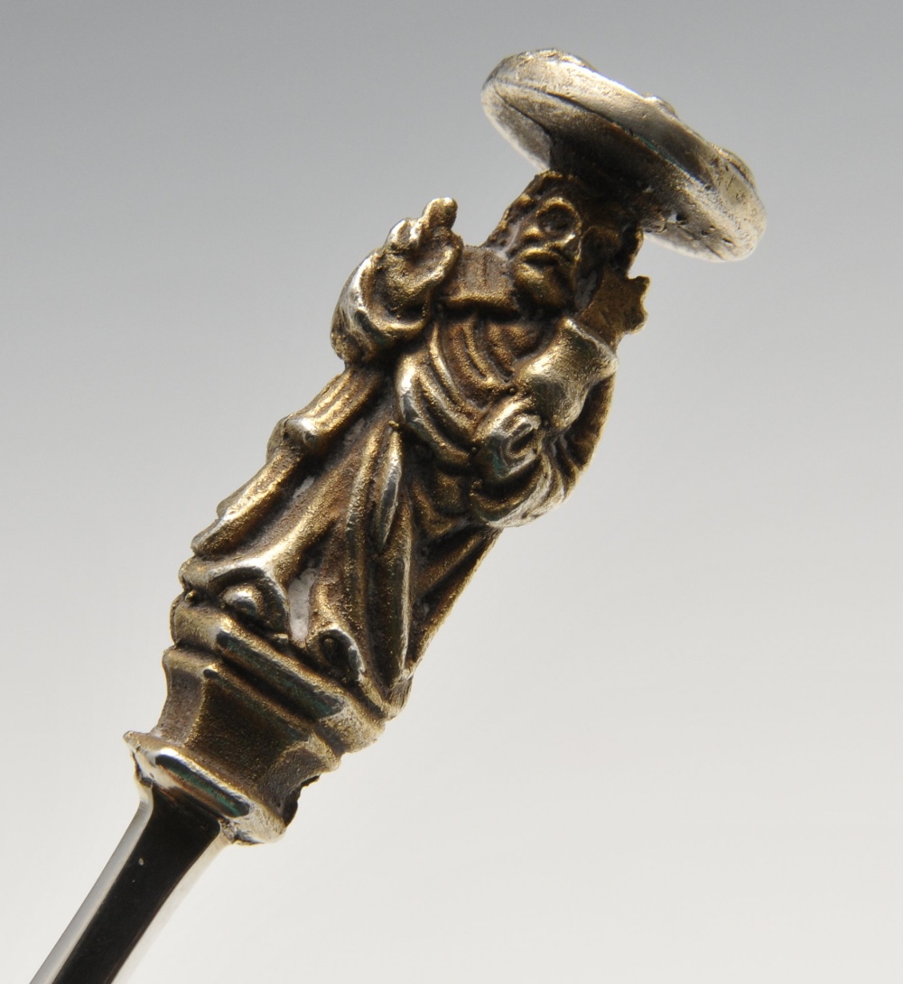 A modern reproduction silver Apostle spoon of typical form with fig-shaped bowl and silver-gilt - Image 7 of 9