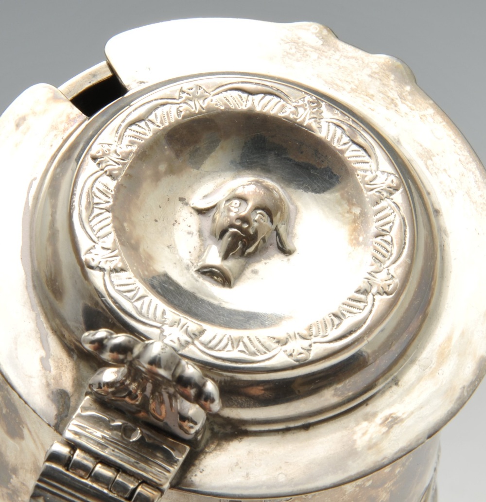 A 1920' s silver mustard pot modelled as a tankard and commemorating the 600th anniversary of the - Image 5 of 7