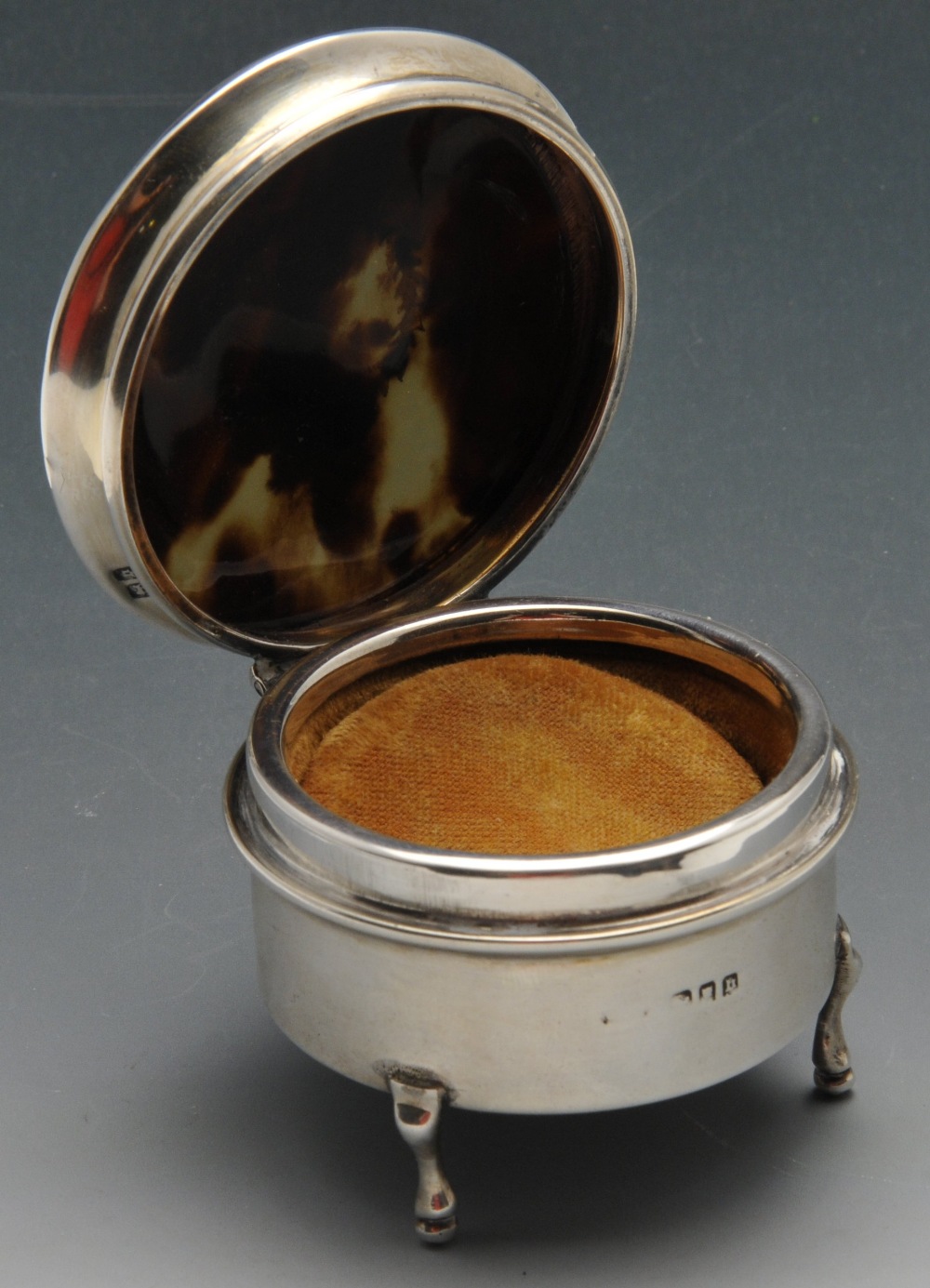 An early twentieth century silver tortoiseshell jewellery or trinket box, the circular body with - Image 2 of 4