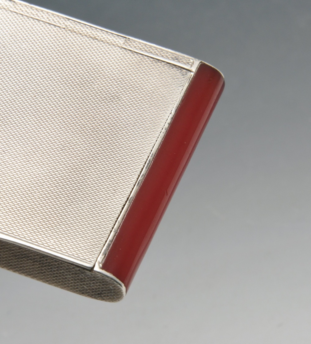 A 1930's matched silver compact and cigarette case, each with engine-turned decoration and terminals - Image 5 of 5