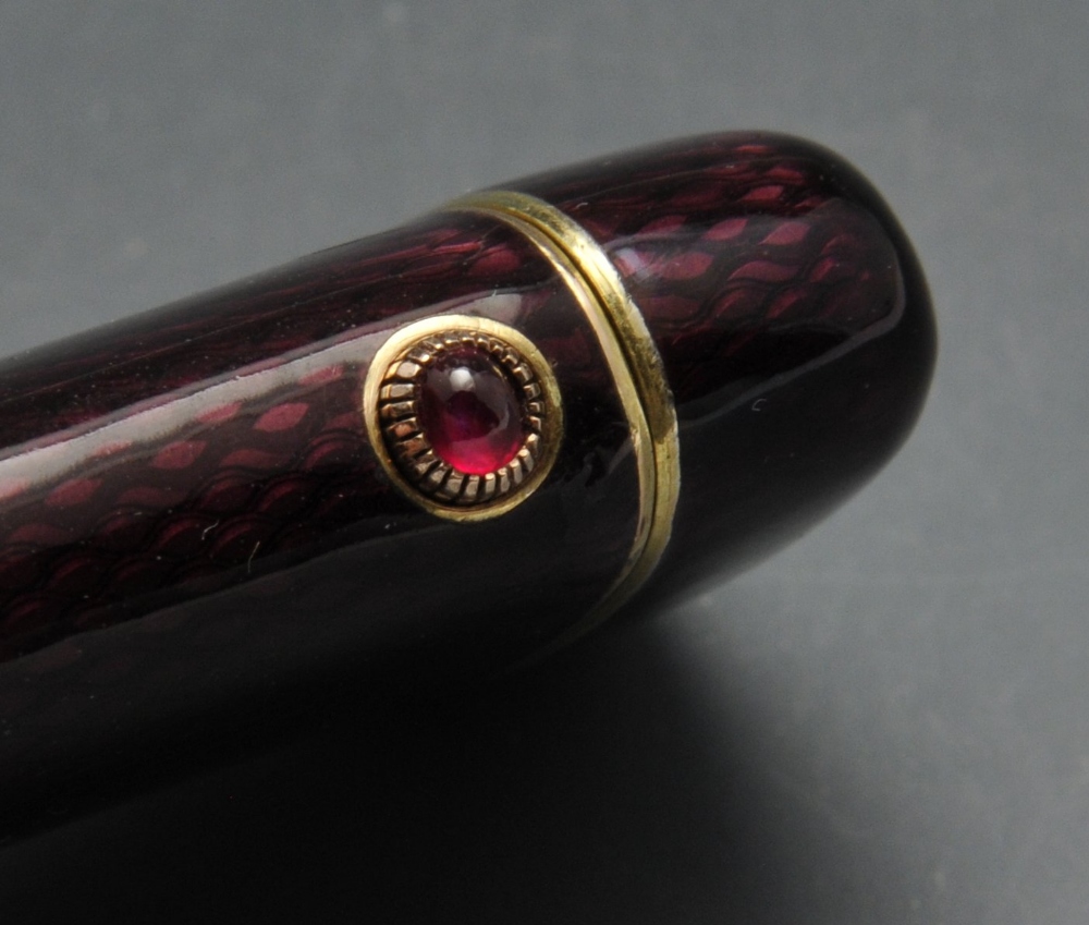 A turn of the century Faberge vesta case, the oblong form with purple guilloche enamel and - Image 4 of 5