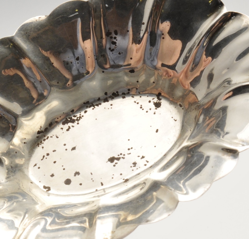 A set of six silver bonbon dishes, probably American, of oval form with flaring lobed rim. Marked - Image 3 of 5