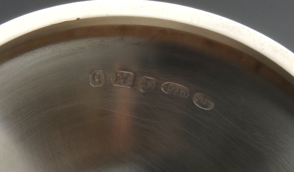 A matched pair of modern silver goblets, with presentation engraving and coat of arms above a ribbed - Image 7 of 8