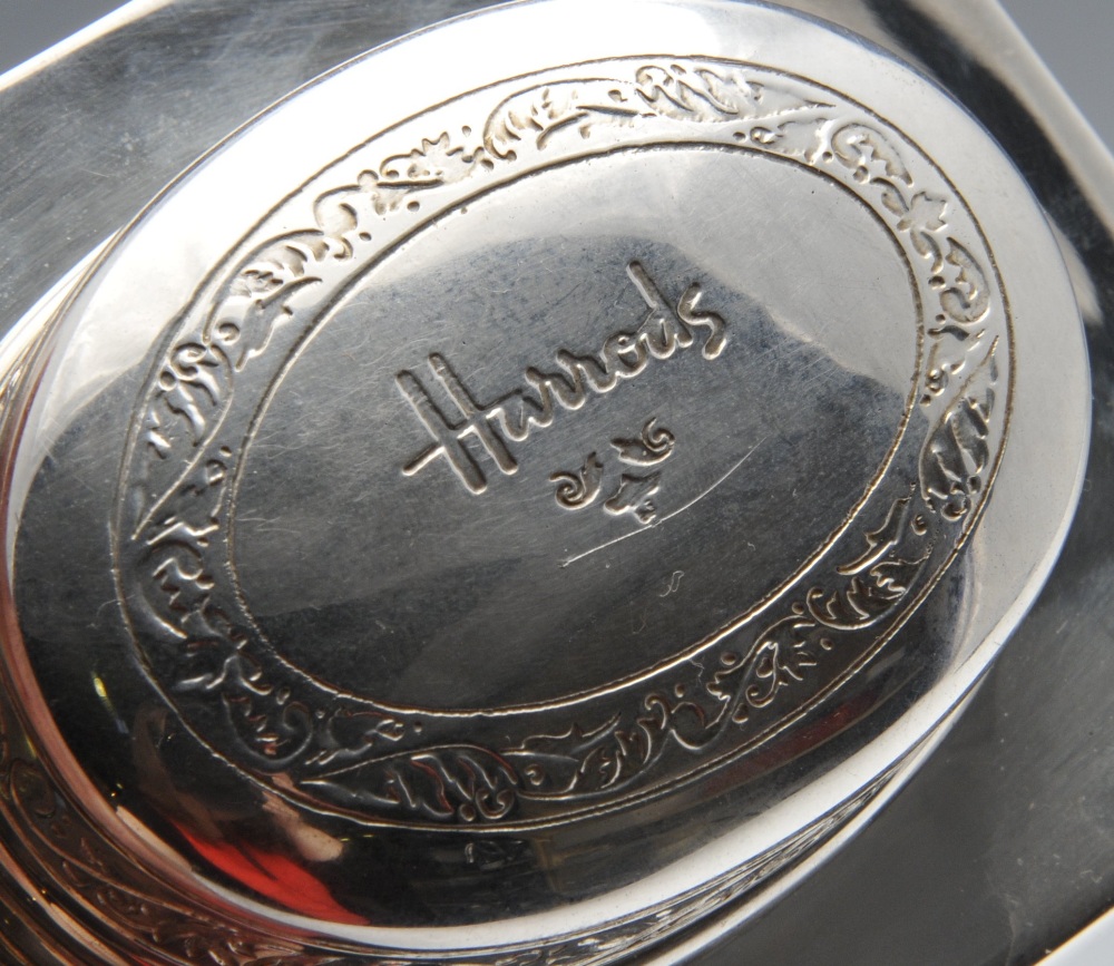 A silver plated pedestal soup tureen and cover of plain circular form with gadrooned rim and lion - Image 10 of 14