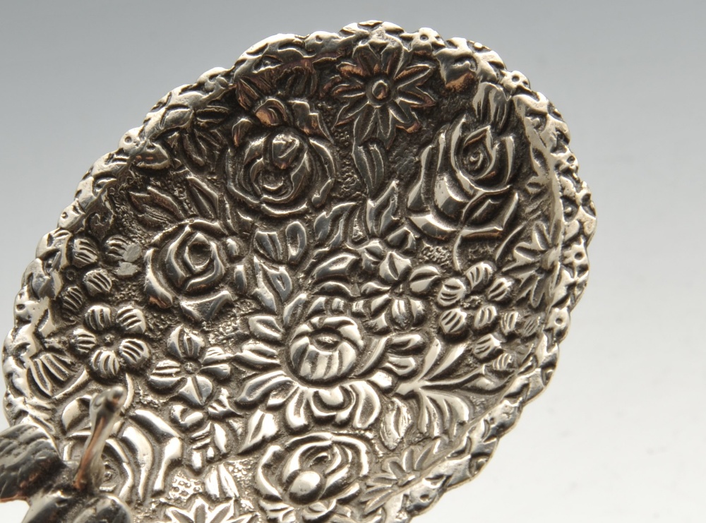 An Egyptian silver trinket dish, florally decorated and with peacock handle, maximum length - Image 3 of 9