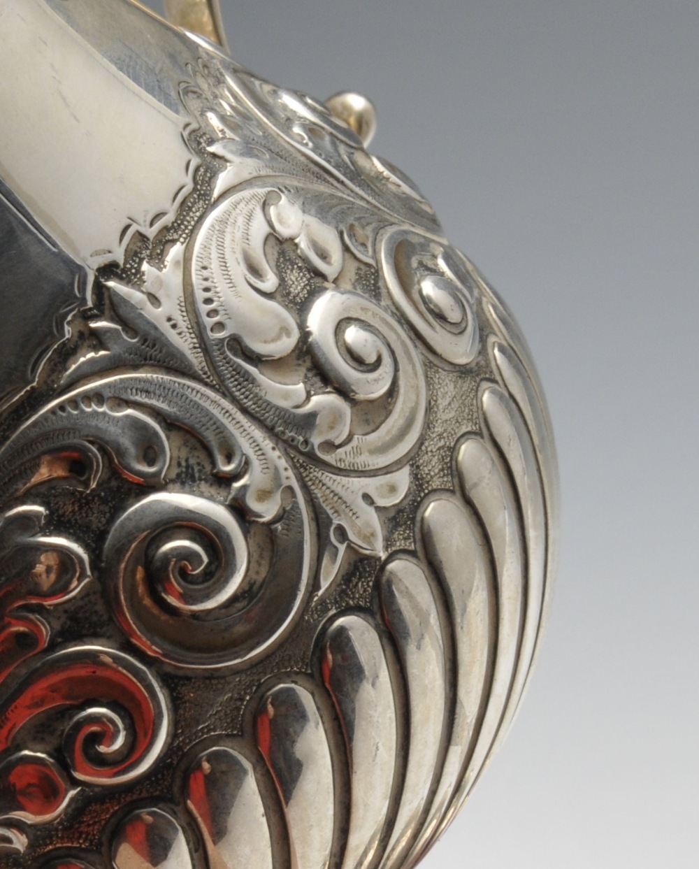 A late Victorian silver twin-handled trophy cup of baluster form and decorated with lobed borders - Image 5 of 10