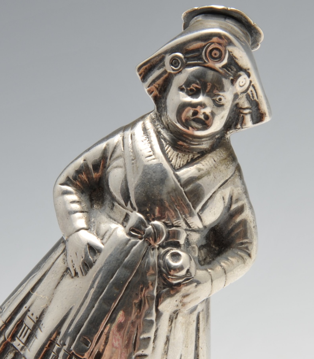 A German silver novelty salt and pepper set, modelled as a male and female in continental dress, - Image 3 of 9
