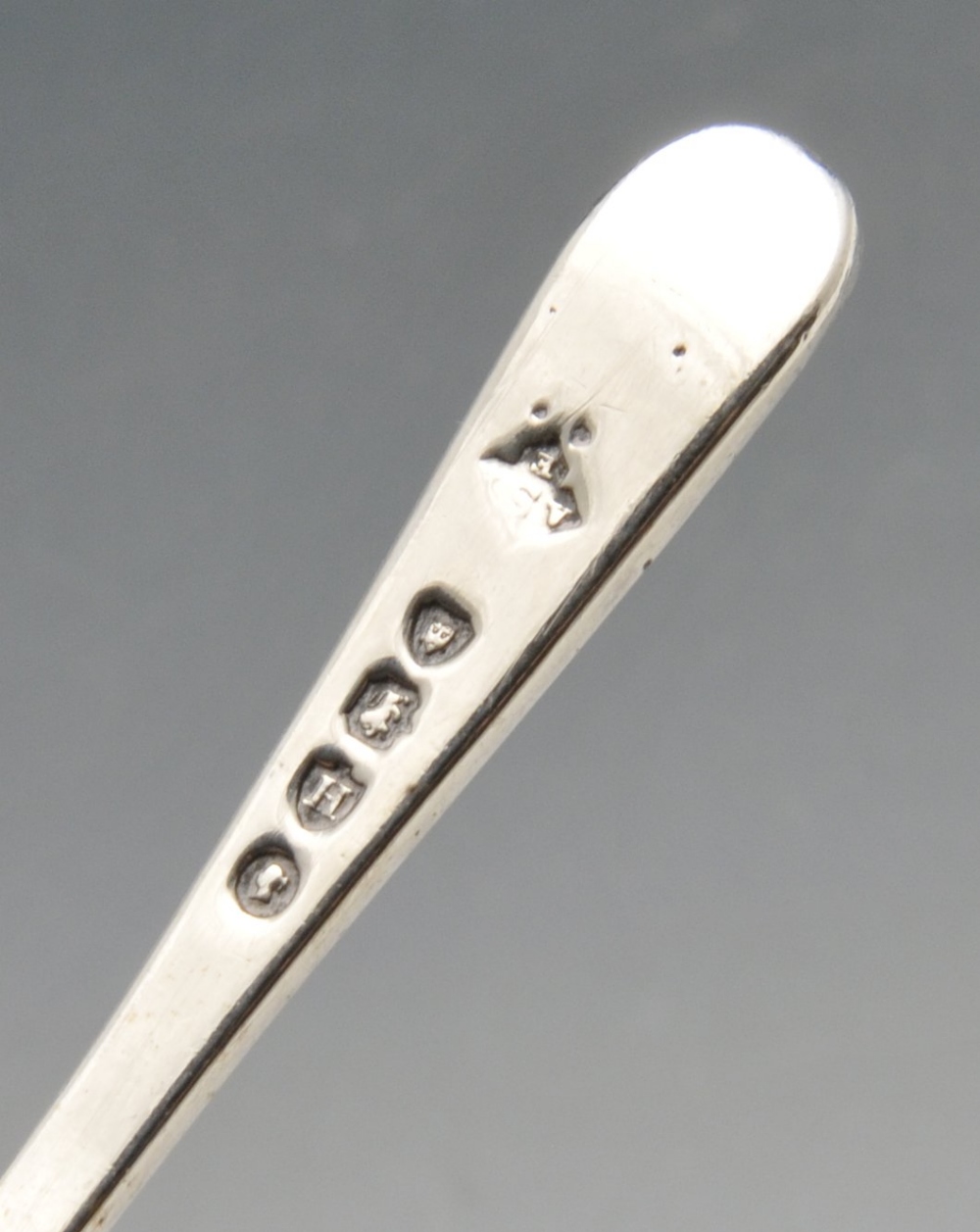 A late George III silver Fiddle pattern teaspoon having initialled terminal, hallmarked William - Image 7 of 10