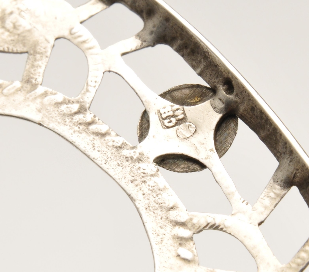 A late Victorian silver shoe buckle, cast and embellished with floral scrolls, hallmarked Chester - Image 2 of 5
